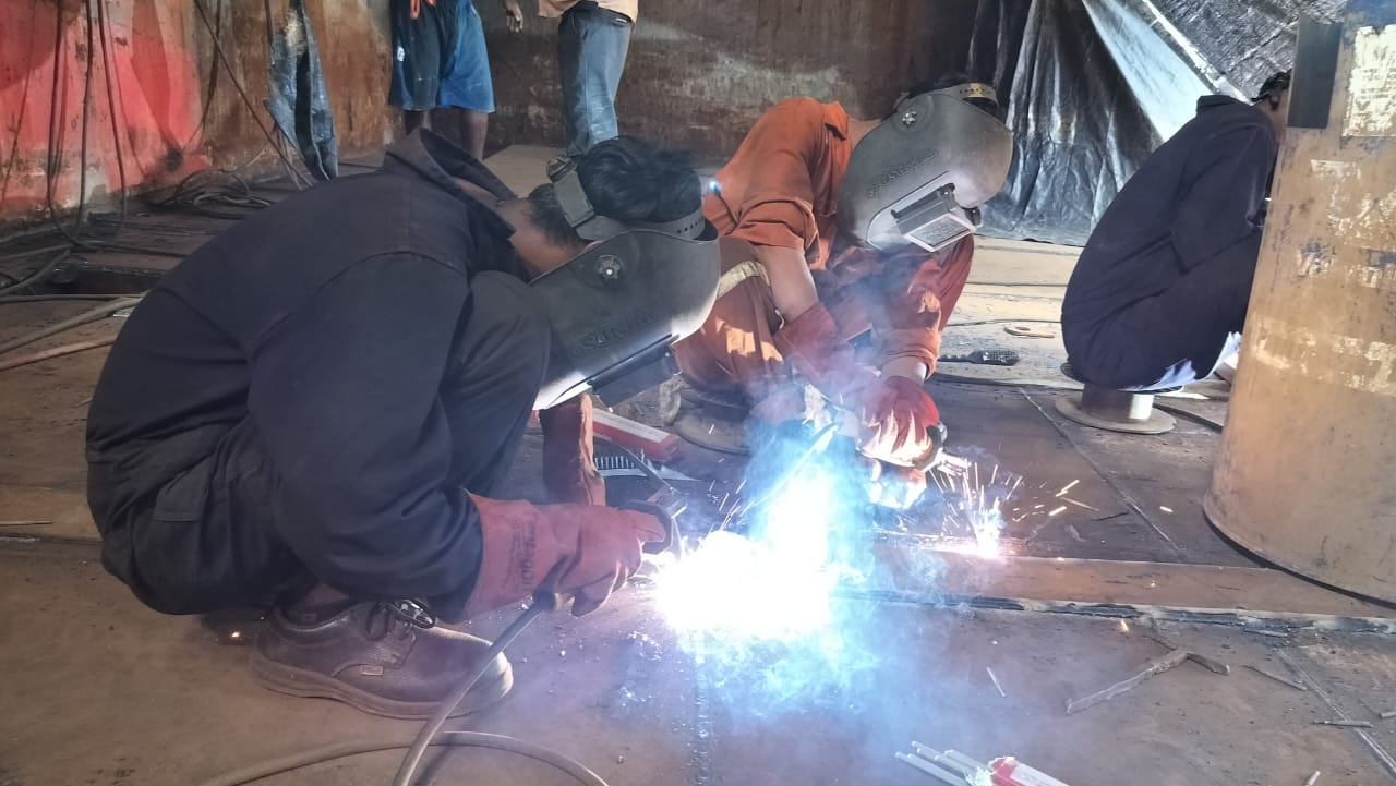 about_media-say marine services